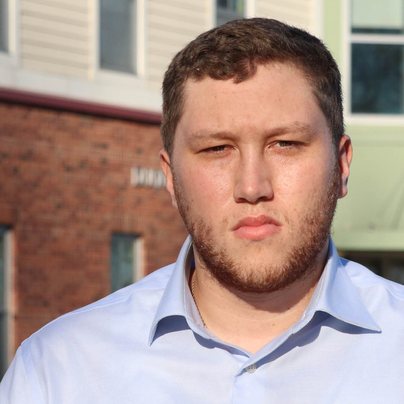 阿拉娜，yy易游app下载学院