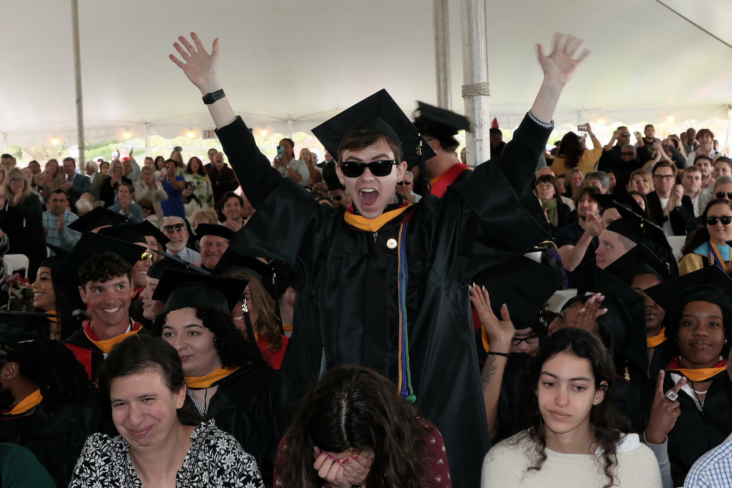 告别演说者找到了成功之路，yy易游彩票官方网站学院