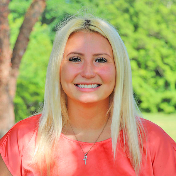 yy易游首存红利学院的生活