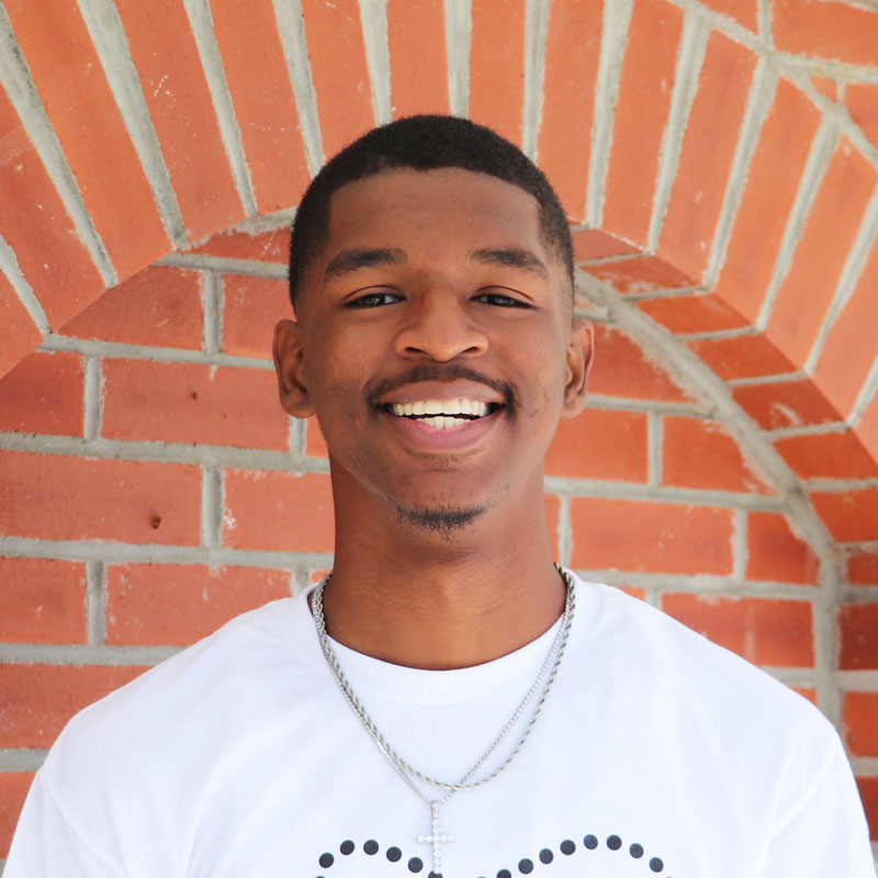 yy易游首存红利学院的生活